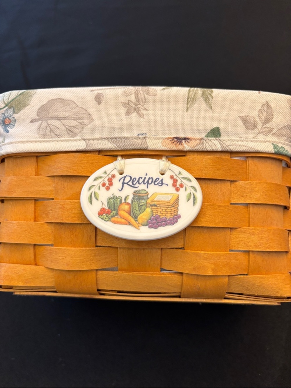 Longaberger Tan Woven Recipe Basket with Floral Liner and Ceramic Plaque